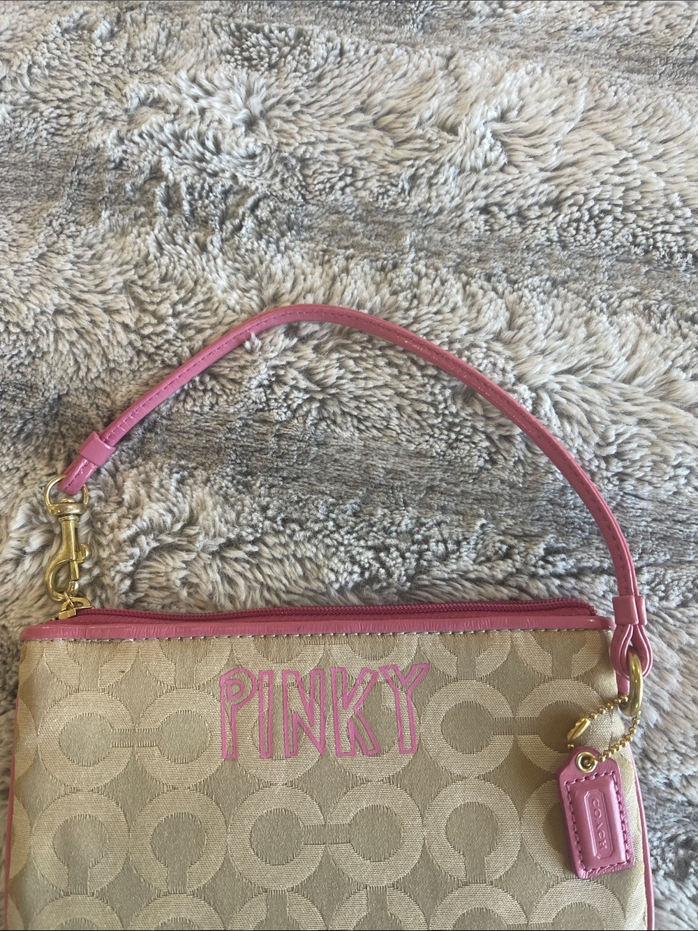 RARE COACH Y2K POPPY CHAN PINKY WRISTLET - Picture 6 of 14